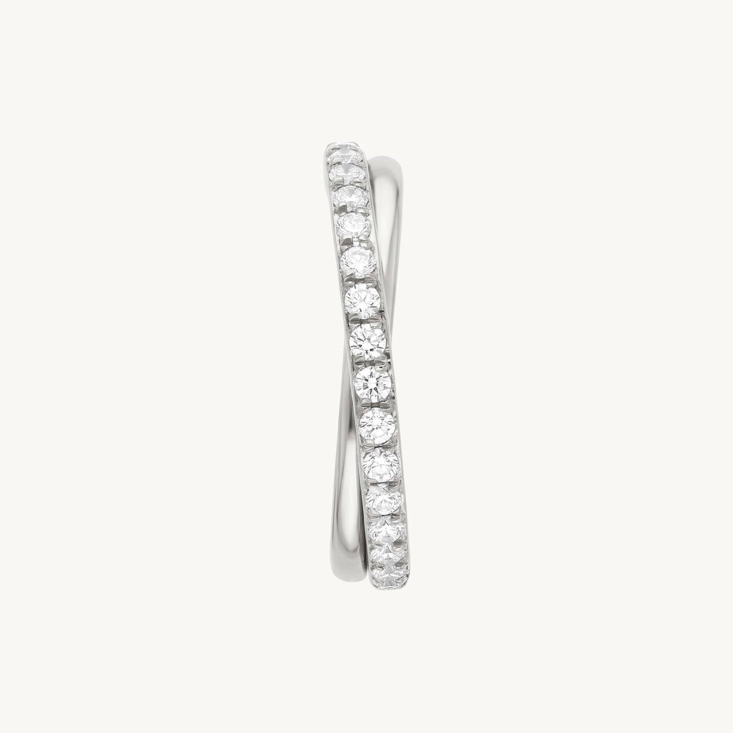 Twisted crystal