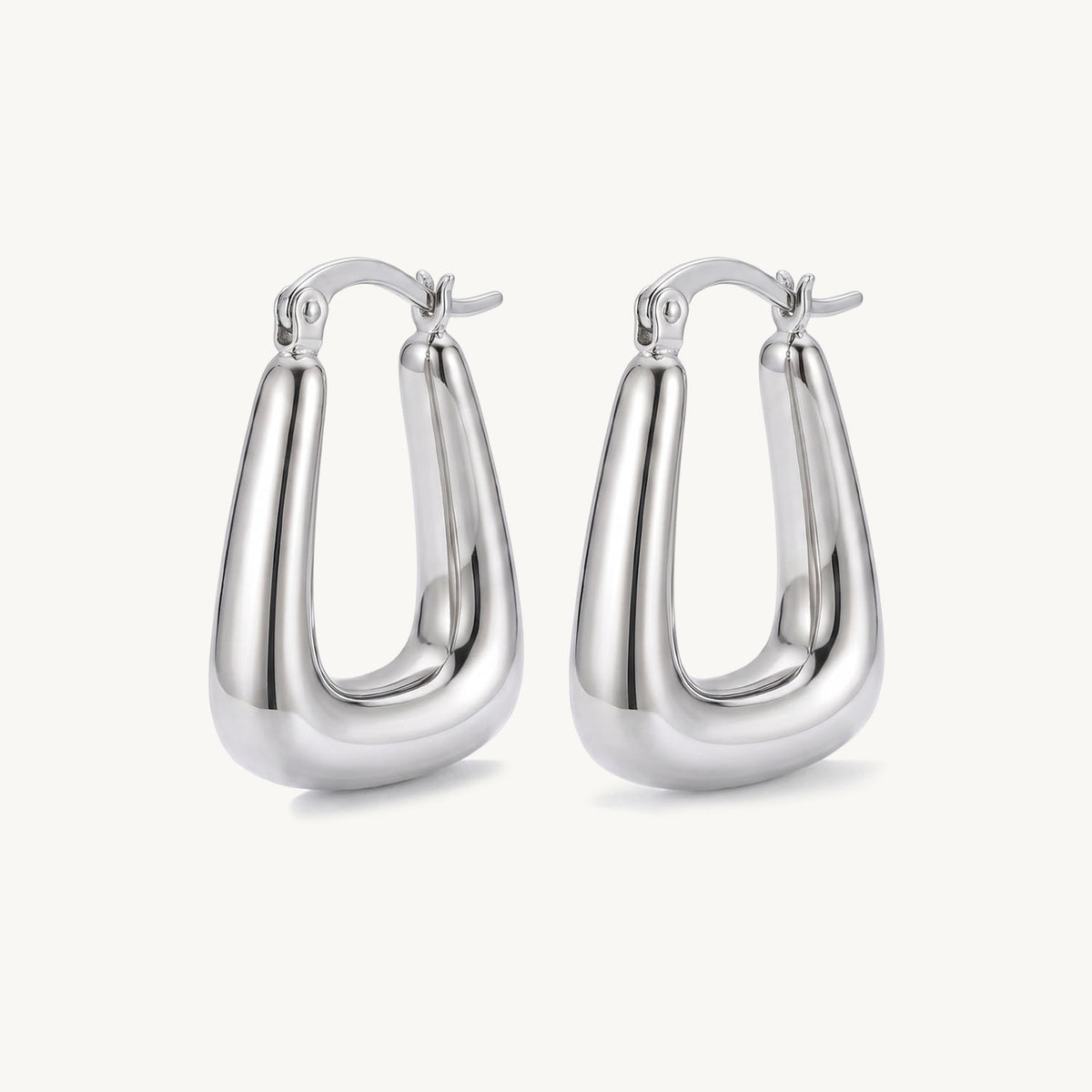 Triangle earrings silver