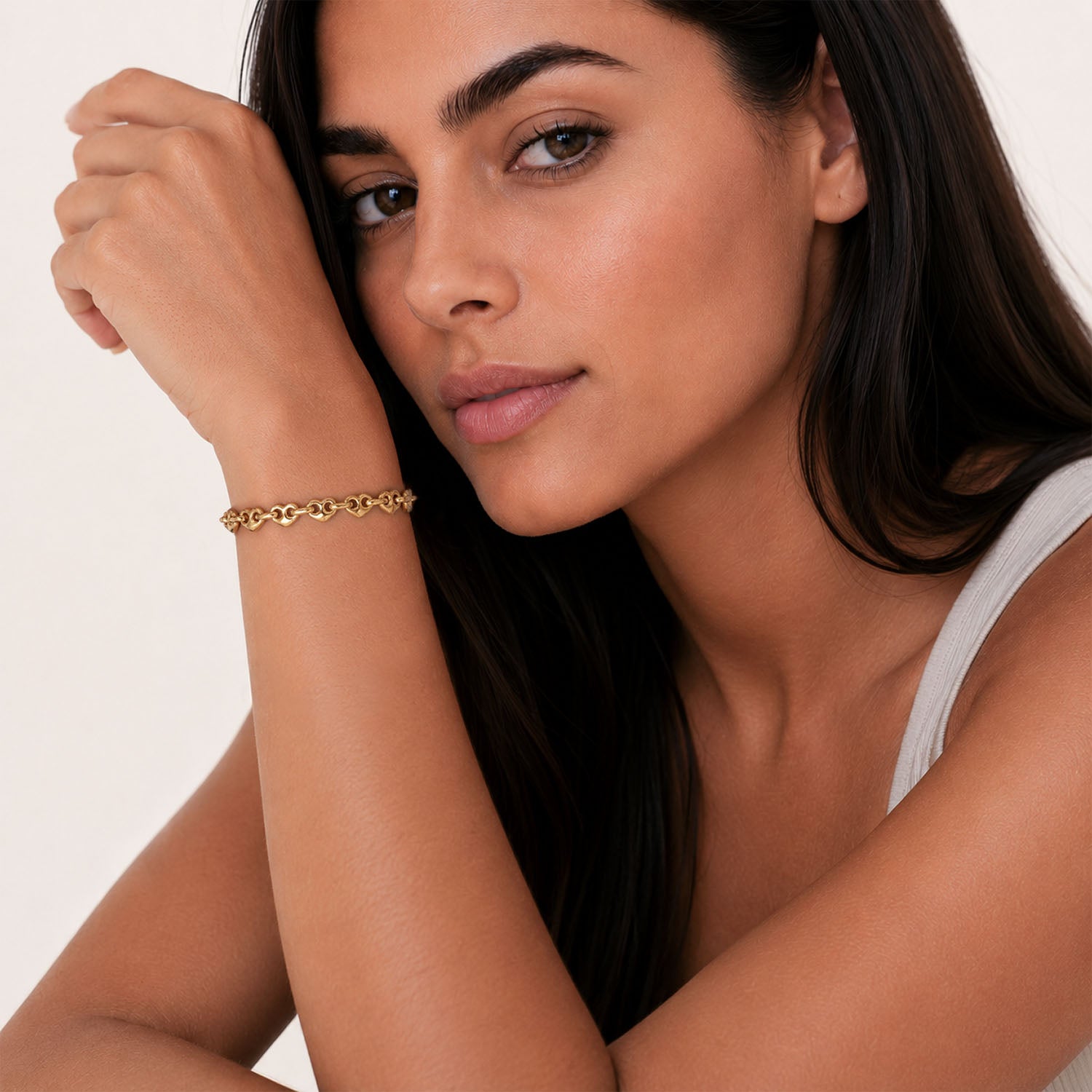 Chunky oval bracelet gold