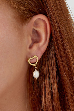 Earring heart with pearl detail - Gold Color stainless steel