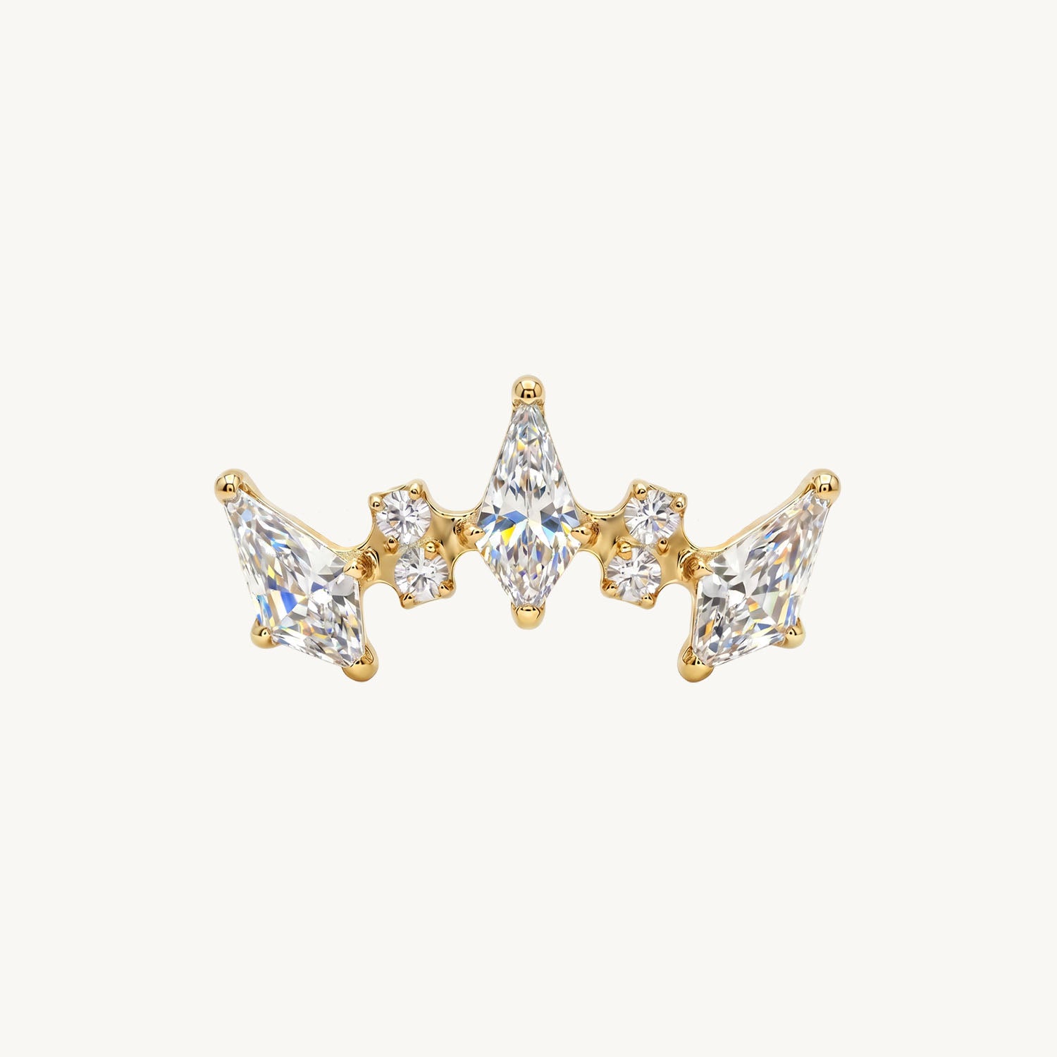 Triple oval gold