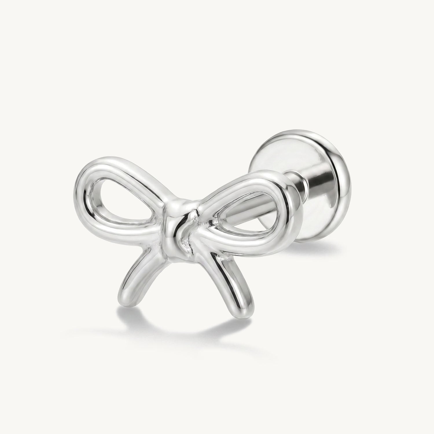 Bow kiss