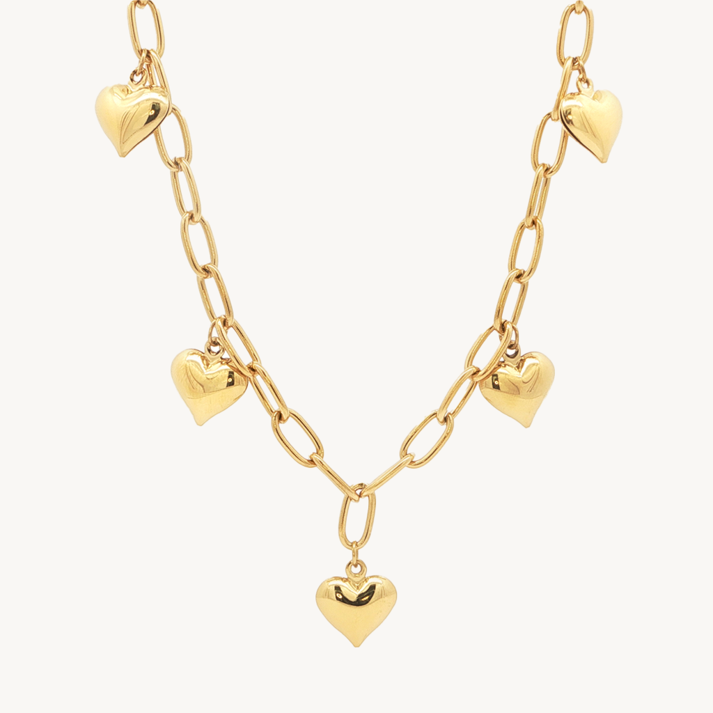 Heart charm necklace gold