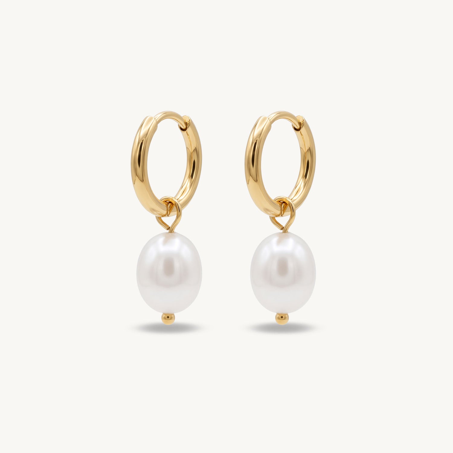 Pearl hoops gold
