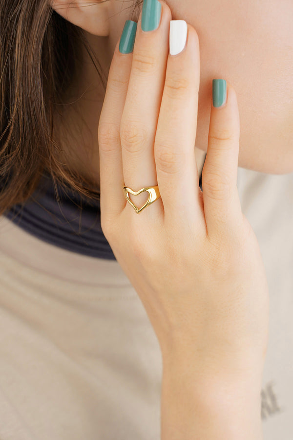 Ring love hands - Gold color