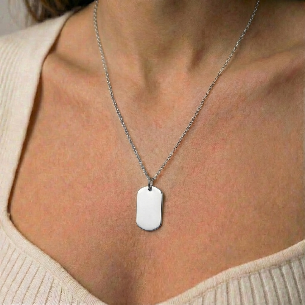 Minimal Drop necklace