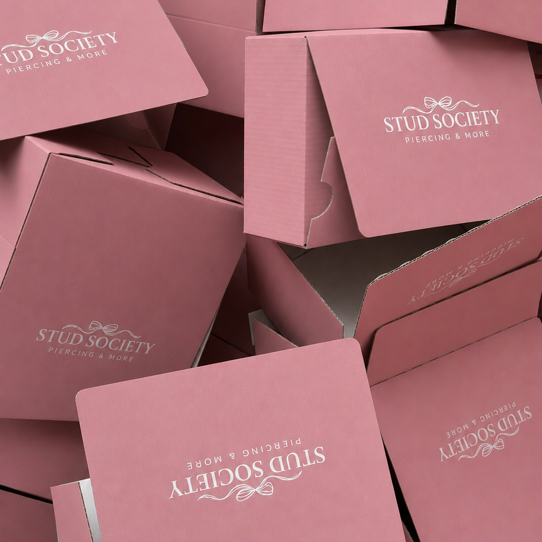 Roze inpakdoosjes van Stud Society