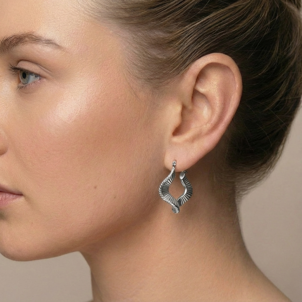 Wavey earrings silver